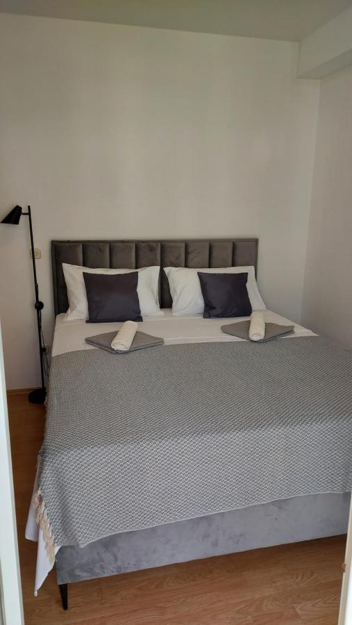 Apartment Tre Strade Baška Voda Kültér fotó