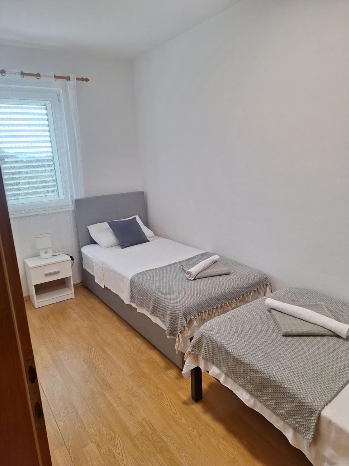 Apartment Tre Strade Baška Voda Kültér fotó